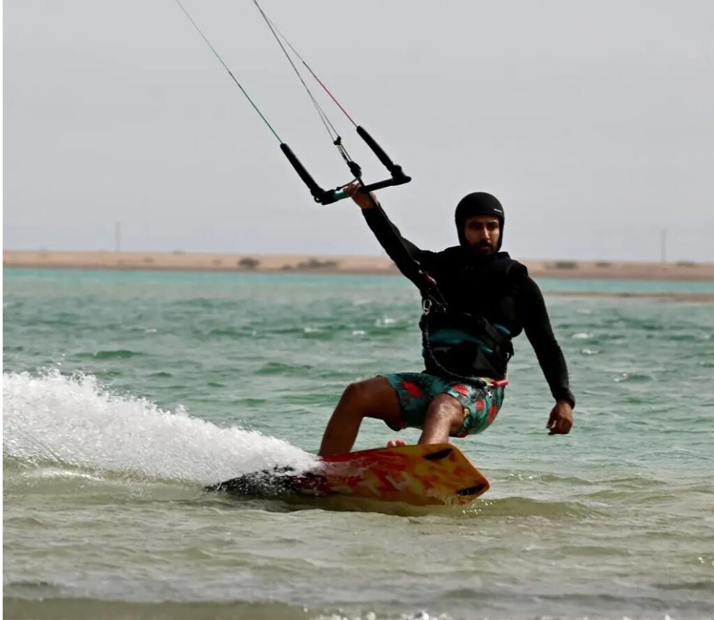 Kitesurfing Boosts Adventure Tourism on Saudi Arabia’s Coasts