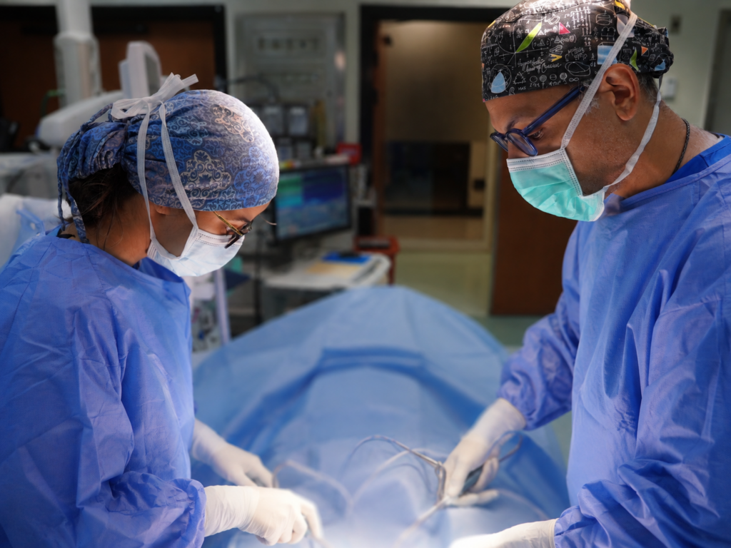 KFSH Jeddah Treats Woman’s Severe Bleeding with Scarless VNOTES Hysterectomy