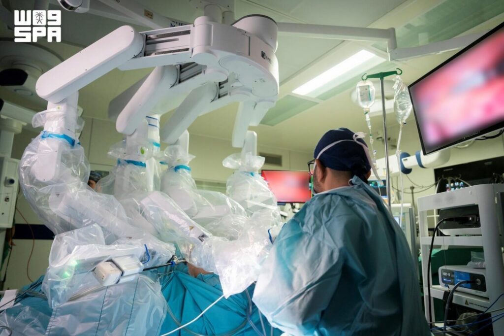 Ministry of Defense Health Services Performs Inter-Facility Tele-Surgery