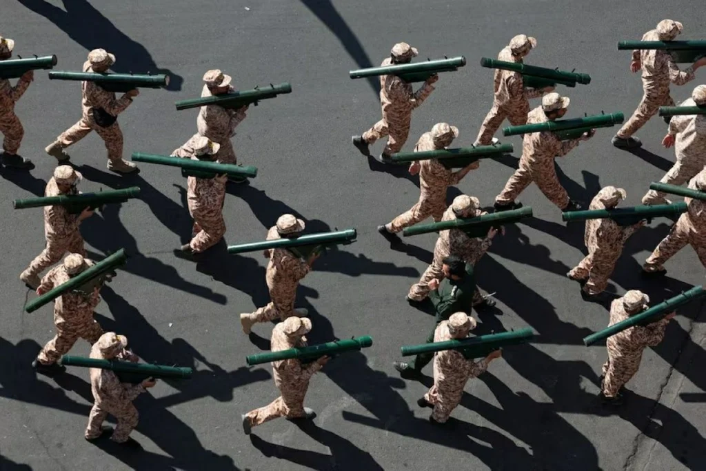 US, Iran trade fresh threats as fears of all-out war mount