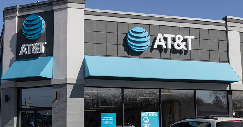 AT&T signs a multi-year fibre deal with Corning